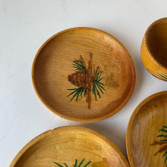 Vintage Wooden Pine Cone Pinecone Carved Serving 7 Pieces Vermont - Picture 3 of 10